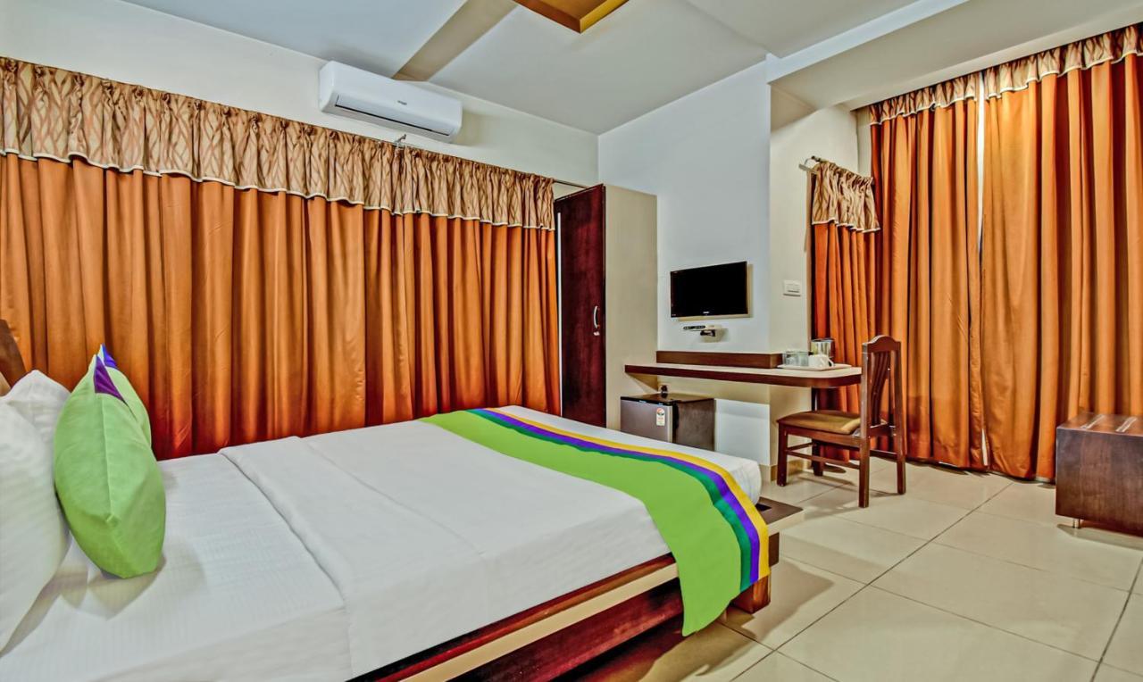 Treebo Raj Elegance Manyata Tech Park Hotel Bangalore Exterior photo