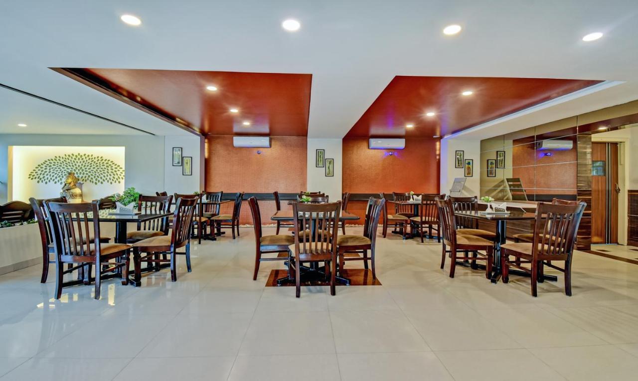 Treebo Raj Elegance Manyata Tech Park Hotel Bangalore Exterior photo